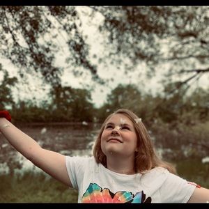 Meet your Posher, Lexi